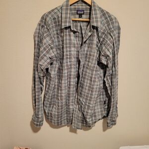 PATAGONIA blue and grey plaid button down shirt size large
